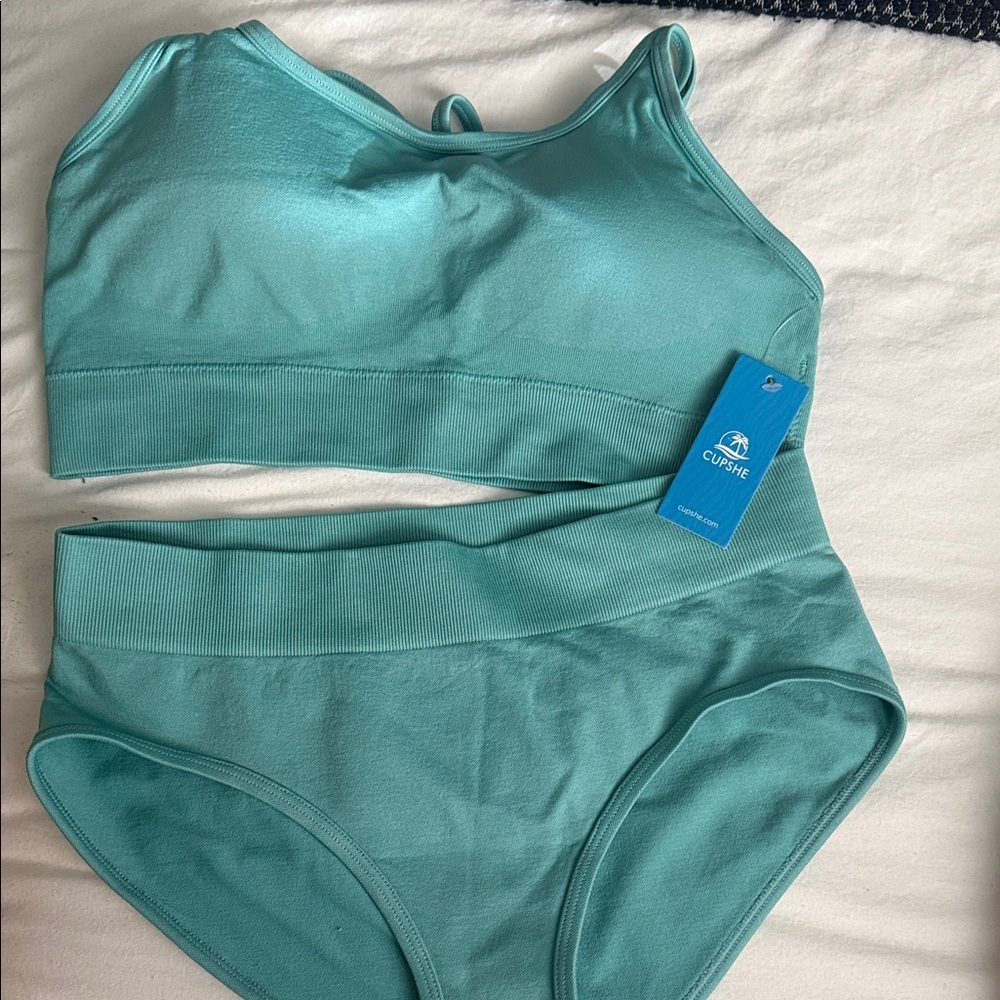 Cupshe Aqua Teal Seamless Bikini Set
